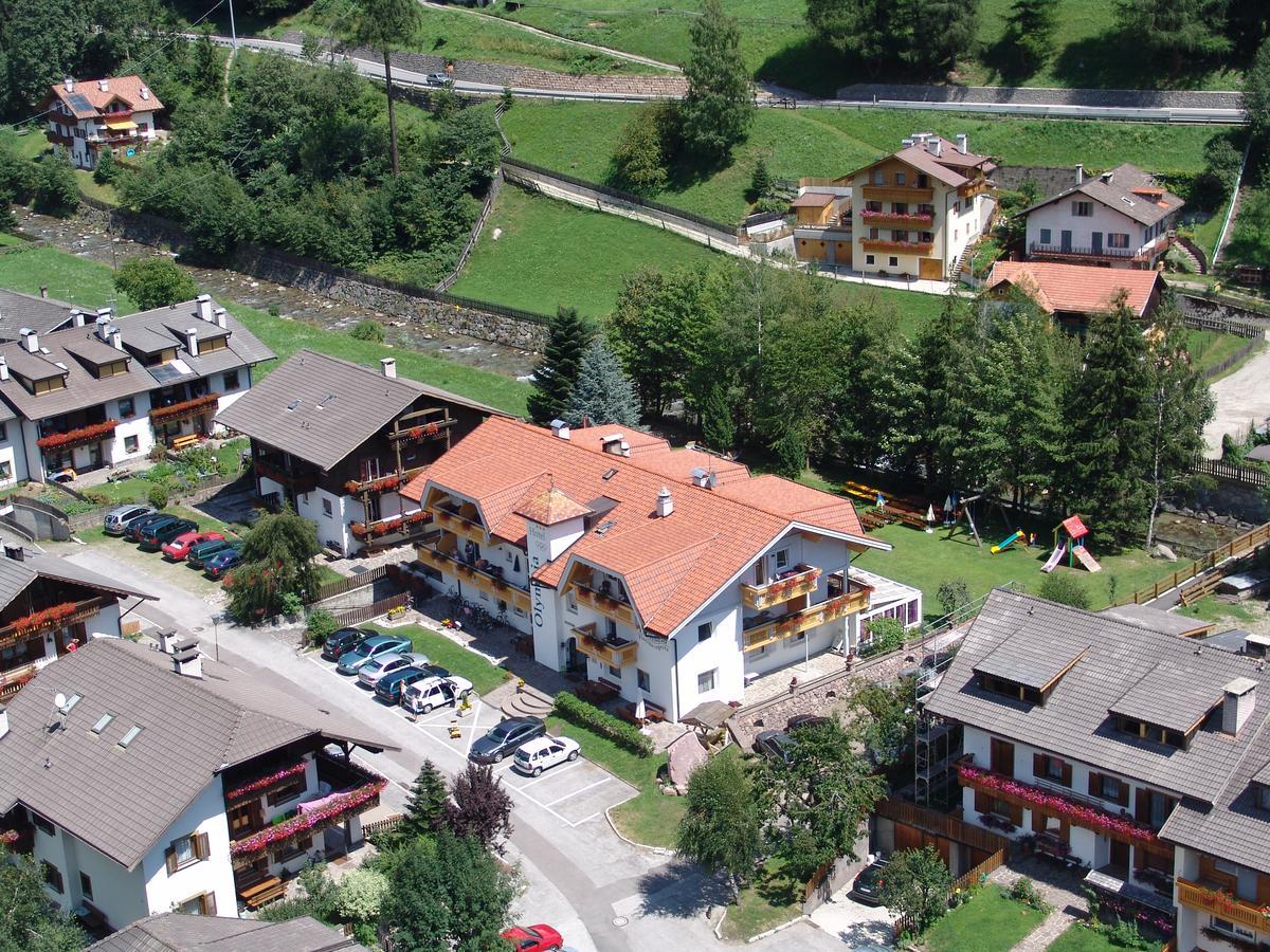 Hotel Olympia Sarentino Exterior foto